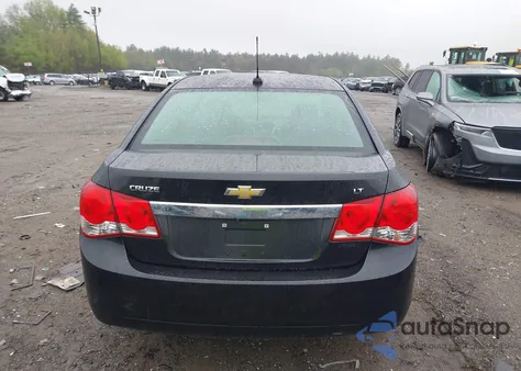 2015 Chevrolet Cruze 1Lt Auto from USA, damaged, VIN 1G1PC5SB0F7263891